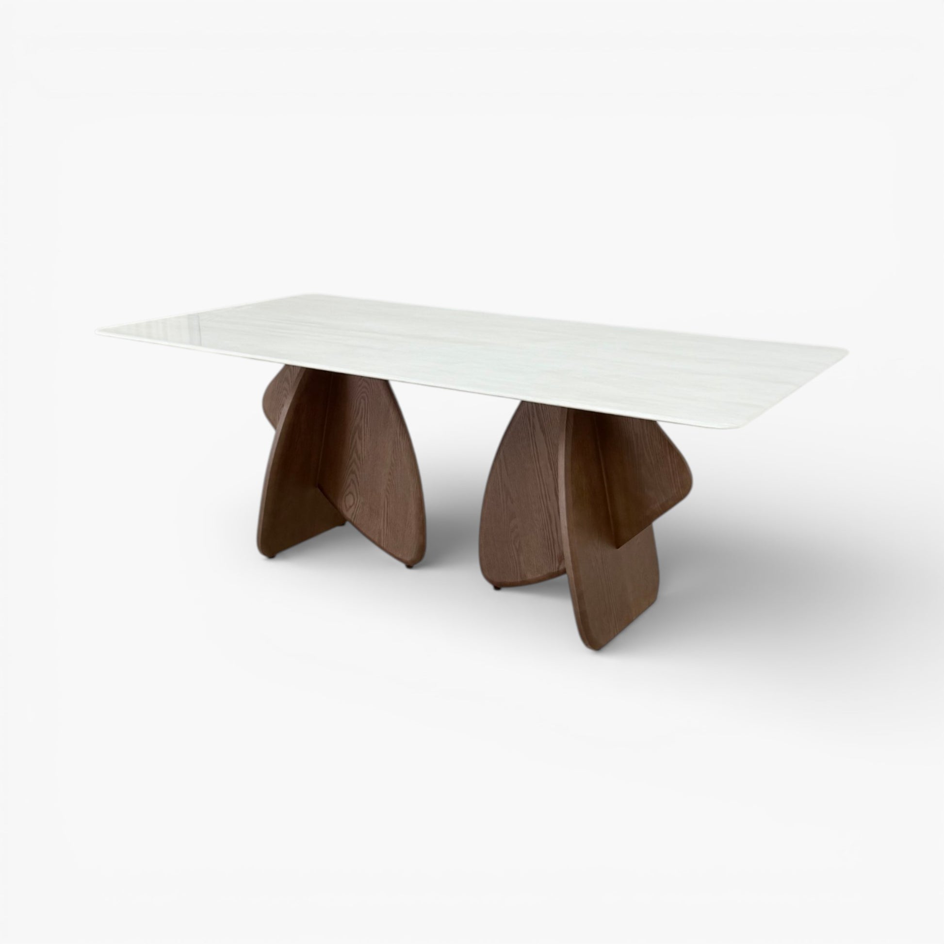 Th Fin Dining Table